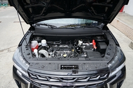 2023款东风风行T5 盛世款 1.6L手动筑梦版 五座