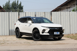 2023款雪佛兰开拓者 轻混 650T RS Twin-Clutch四驱 白夜版