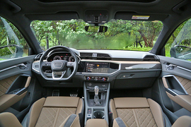 2024款奥迪Q3 45TFSI 上市特别版