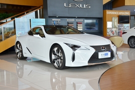 2020款雷克萨斯LC 500h 运动版