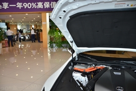 2020款雷克萨斯LC 500h 运动版