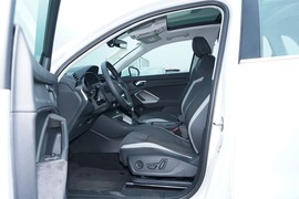 2023款奥迪Q3 35 TFSI 进取动感型（1.5T）