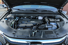 2023款本田UR-V 370TURBO 四驱尊耀版