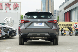 正后