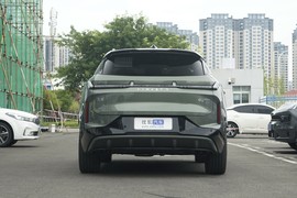 正后