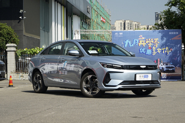 2024款吉利帝豪L HiP 冠军版 1.5TD-DHT Pro 100KM 卓越型