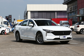 2023款奔腾B70 1.5T 自动悦享型70周年纪念版