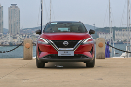 2023款 东风日产逍客 1.3T CVT旗舰版