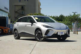 2023款MG4 EV 415km 出海冠军版