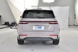 正后