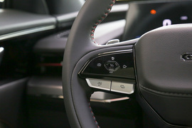 2023款长安欧尚Z6 蓝鲸 1.5T DCT智酷型