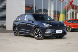 2023款ARCFOX极狐αT 480E 森林版 160kW