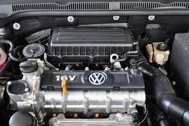 2014款大众速腾1.6L手动舒适型
