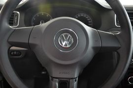 2014款大众速腾1.6L手动舒适型