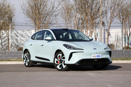 2023款智己LS6 Max 超强性能版