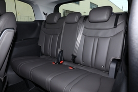 2024款上汽大通MAXUS 大家7 527km 森林长续航版