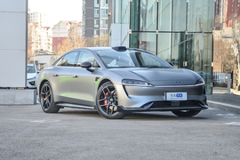 2024款智界S7 Max RS