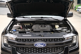 2023款福特游骑侠Ranger 山林四驱自动版 汽油