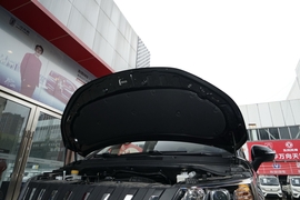 2023款BAW北汽制造 锐胜王牌M7 2.0L 自动长轴商务型 9座