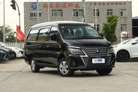 2023款东风风行菱智 M5 1.6L 实用型 7座