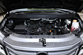 2023款东风风行菱智 M5 1.6L 实用型 7座