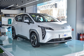2024款埃安AION Y Plus 610 智驾版 三元锂