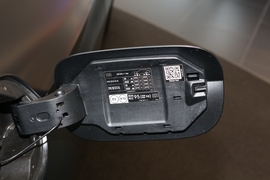 2024款奔驰CLE 300 4MATIC 豪华型轿跑车