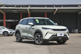 2024款比亚迪元UP 401KM 超越型