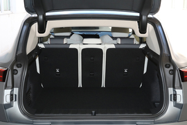 2024款宝马 X2  sDirve 25i M运动套装