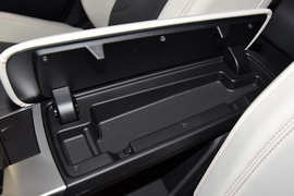 2024款宝马 X2  sDirve 25i M运动套装