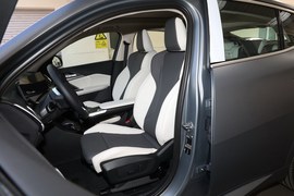 2024款宝马 X2  sDirve 25i M运动套装