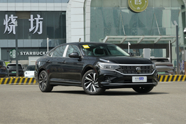 2024款大众帕萨特 380TSI 龙耀版