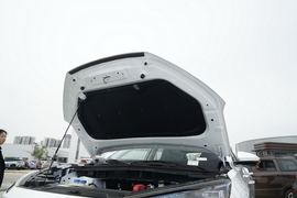 2024款东风风神 SKY EV01 440km 真香版