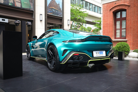 侧后45°