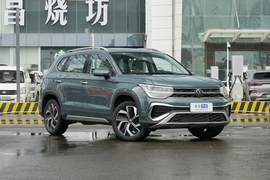 2024款大众途岳  300TSI 两驱满月版