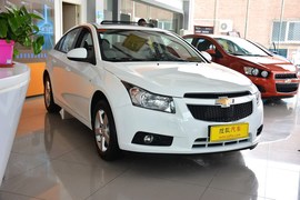 2013款雪佛兰科鲁兹1.8L SE AT
