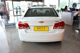 2013款雪佛兰科鲁兹1.8L SE AT