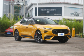 2024款福特蒙迪欧 2.0T E-混动运动版 ST-Line