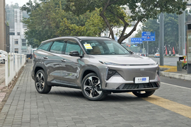 2024款吉利银河L7 1.5T 115km 星舰 龙腾版