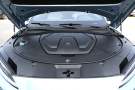 2024款比亚迪宋PLUS新能源 荣耀版 EV 520km 尊贵型