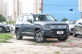 2024款深蓝G318 四驱舒享版