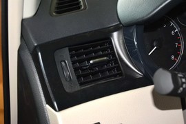 2011款日产骐达1.6L CVT舒适版