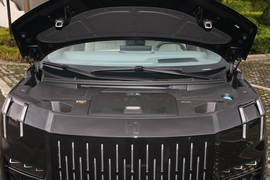 2024款极氪009 六座行政版四驱 108kWh