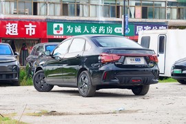 侧后45°
