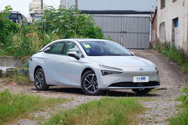 2024款埃安AION S MAX 80 星耀版 磷酸铁锂