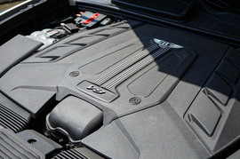 2024款宾利添越4.0T V8长轴距MULLINER版