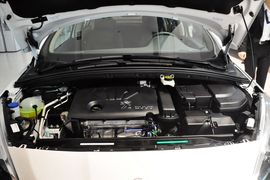 2013款标致308 1.6L手动优尚型