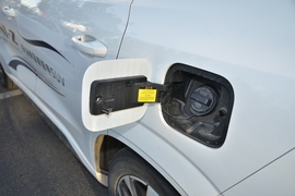 2025款长安UNI-Z 1.5T 龙腾型