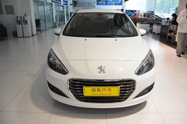 2013款标致308 1.6L手动优尚型