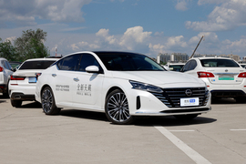 2022款日产天籁 2.0T XL 进享版